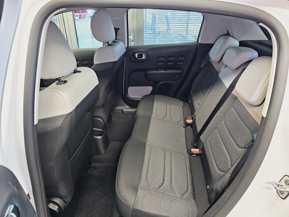 Citroen C3  bei Hoffmann Automobile in Wolfsburg kaufen und sofort mitnehmen - Bild 4