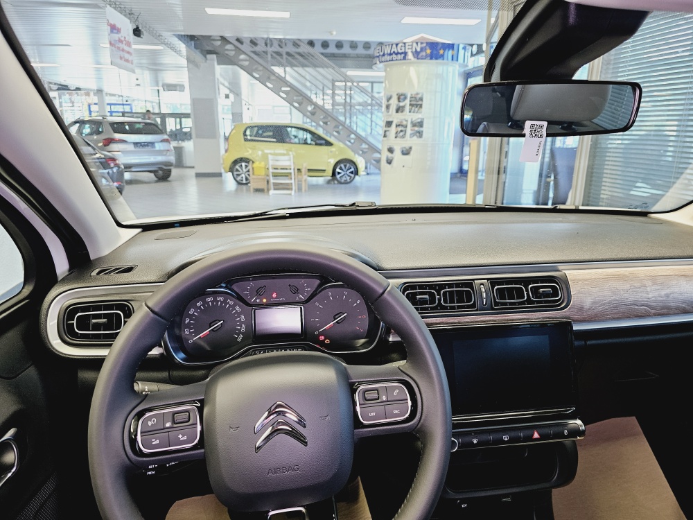 Citroen C3  bei Hoffmann Automobile in Wolfsburg kaufen und sofort mitnehmen - Bild 8