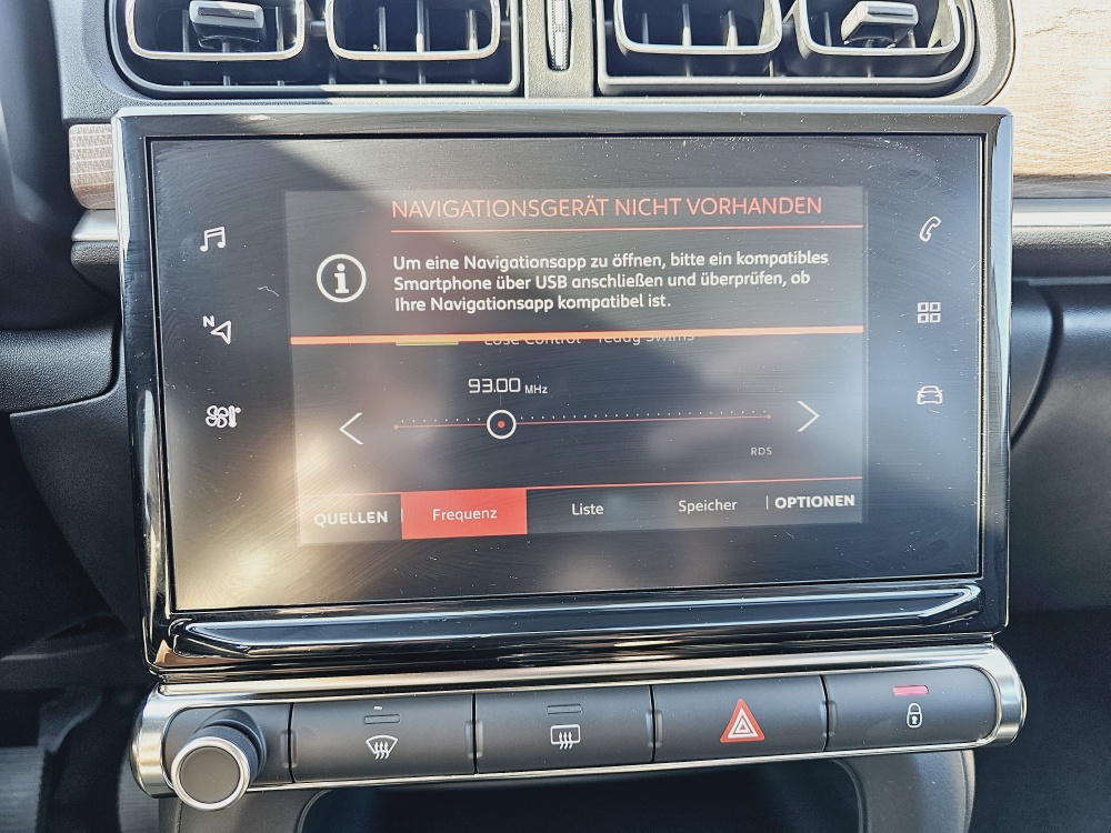 Citroen C3  bei Hoffmann Automobile in Wolfsburg kaufen und sofort mitnehmen - Bild 16