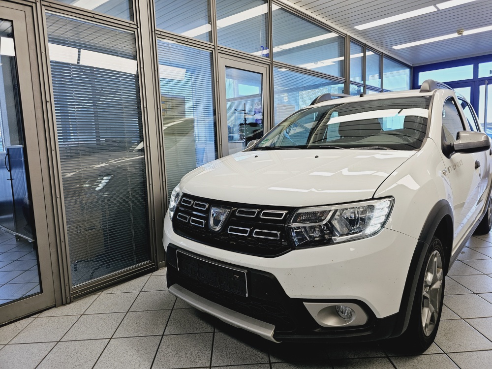 Dacia Sandero  bei Hoffmann Automobile in Wolfsburg kaufen und sofort mitnehmen - Bild 13