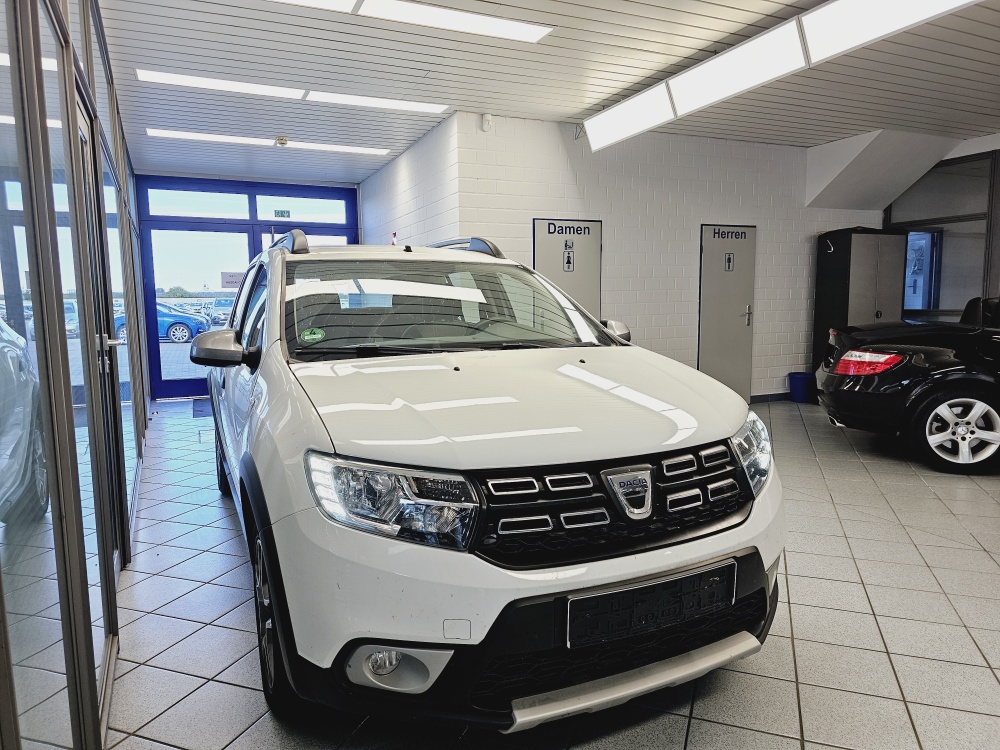 Dacia Sandero  bei Hoffmann Automobile in Wolfsburg kaufen und sofort mitnehmen - Bild 14