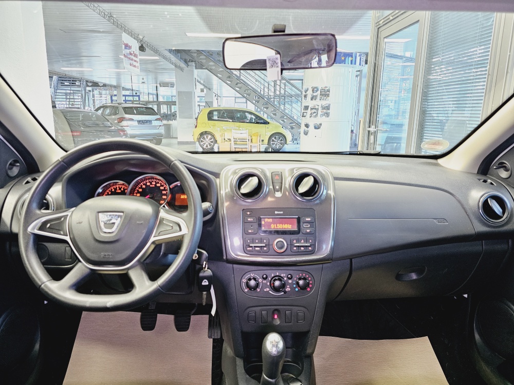 Dacia Sandero  bei Hoffmann Automobile in Wolfsburg kaufen und sofort mitnehmen - Bild 5