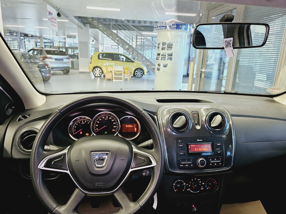Dacia Sandero  bei Hoffmann Automobile in Wolfsburg kaufen und sofort mitnehmen - Bild 8