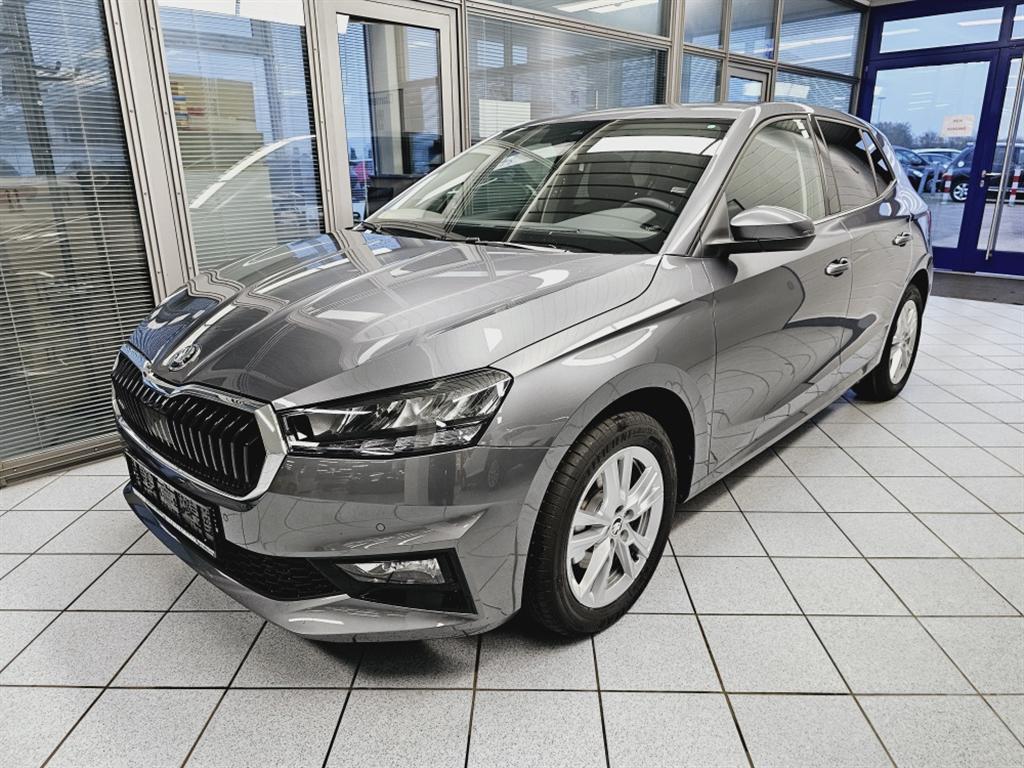 Skoda Fabia Selection für nur 17.650,- € bei Hoffmann Automobile in Wolfsburg kaufen und sofort mitnehmen
