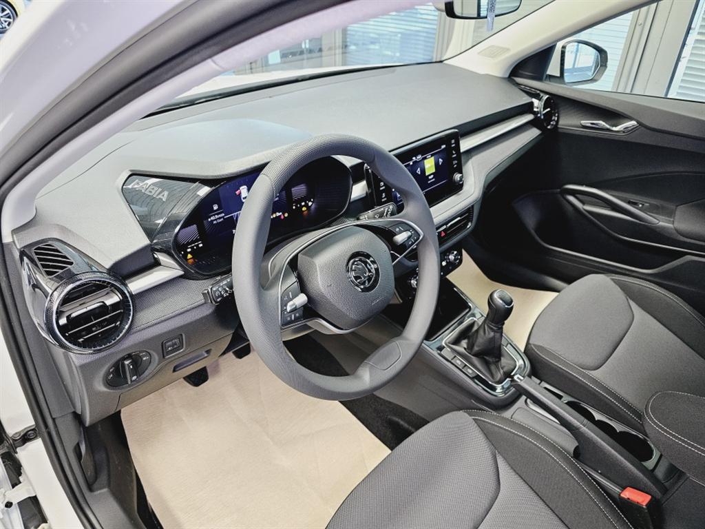 Skoda Fabia  bei Hoffmann Automobile in Wolfsburg kaufen und sofort mitnehmen - Bild 14