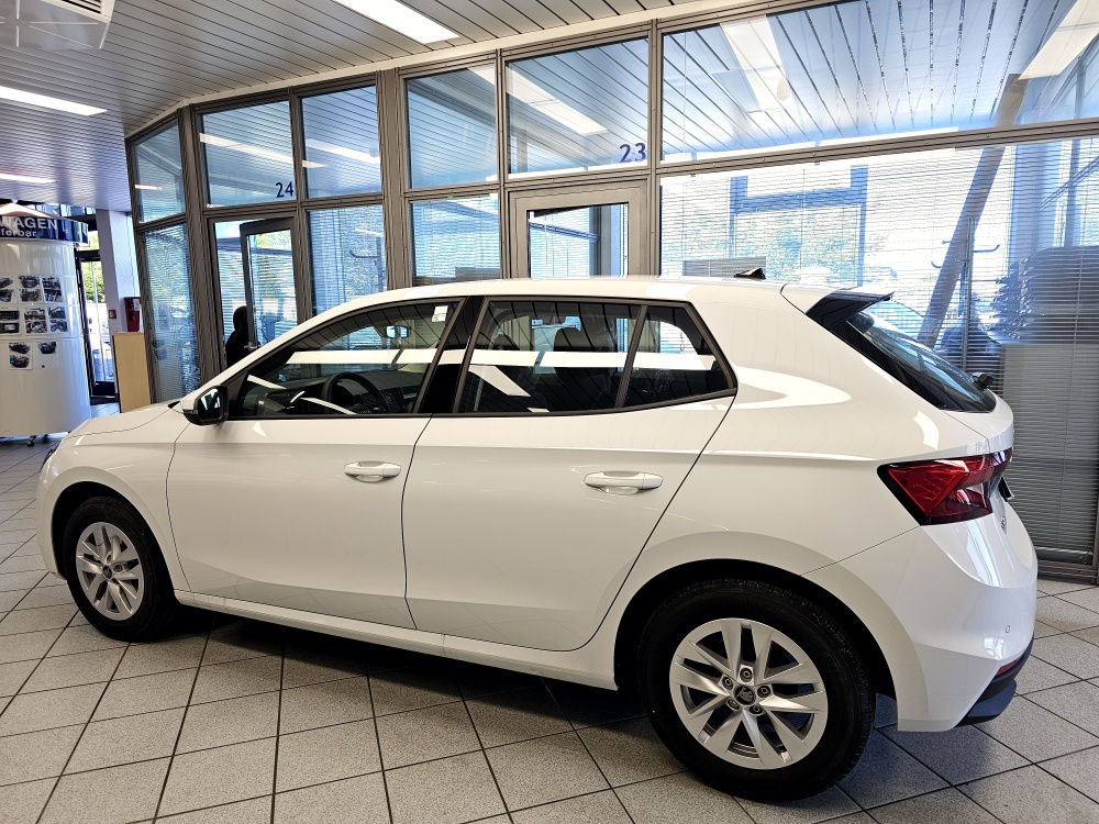 Skoda Fabia  bei Hoffmann Automobile in Wolfsburg kaufen und sofort mitnehmen - Bild 17