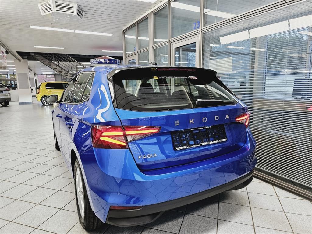 Skoda Fabia  bei Hoffmann Automobile in Wolfsburg kaufen und sofort mitnehmen - Bild 15