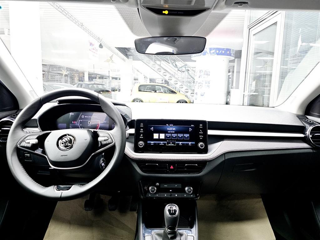 Skoda Fabia  bei Hoffmann Automobile in Wolfsburg kaufen und sofort mitnehmen - Bild 5