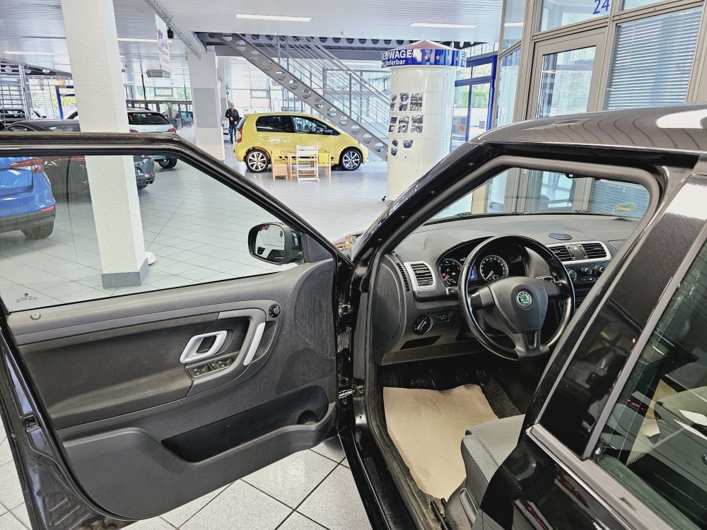 Skoda Fabia  bei Hoffmann Automobile in Wolfsburg kaufen und sofort mitnehmen - Bild 11