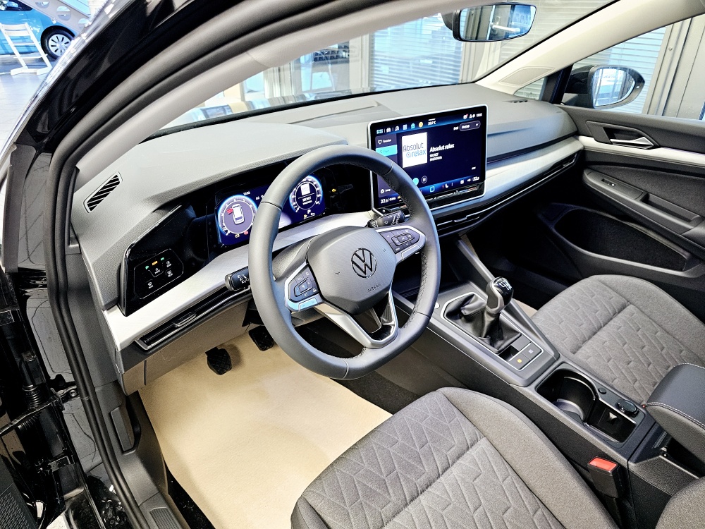 VW Golf Variant  bei Hoffmann Automobile in Wolfsburg kaufen und sofort mitnehmen - Bild 19