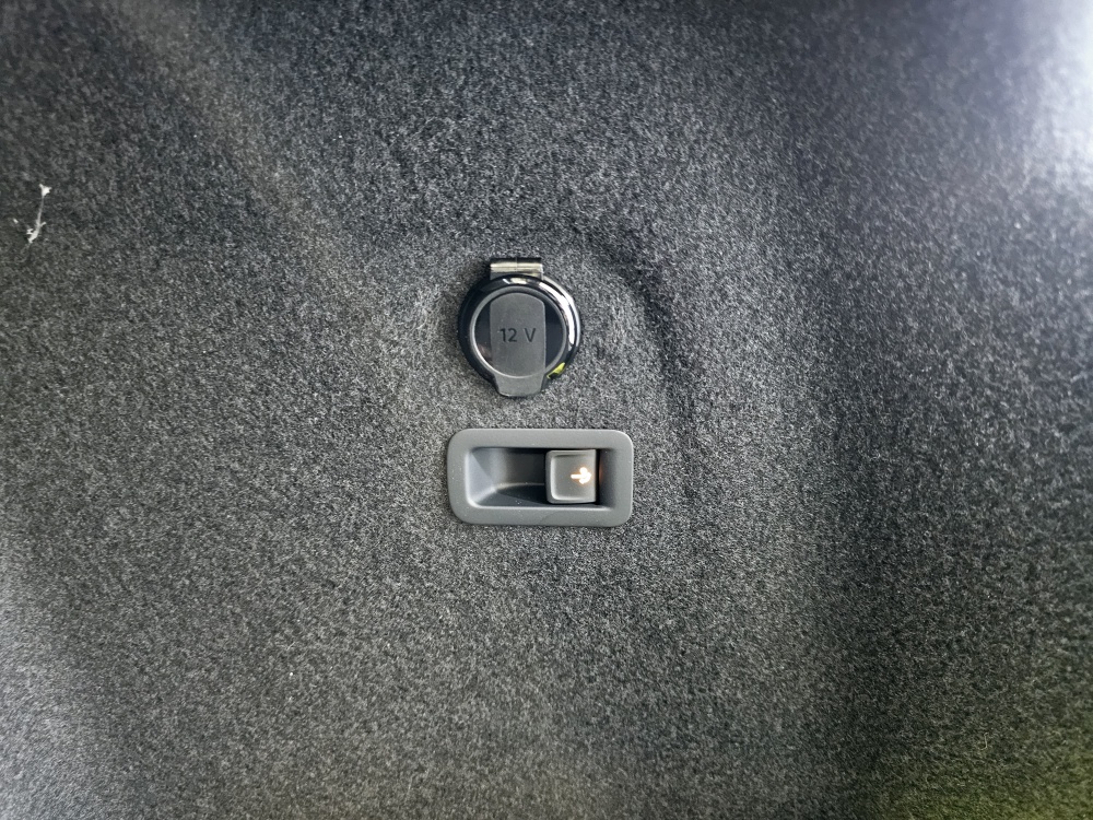 VW Golf Variant  bei Hoffmann Automobile in Wolfsburg kaufen und sofort mitnehmen - Bild 4