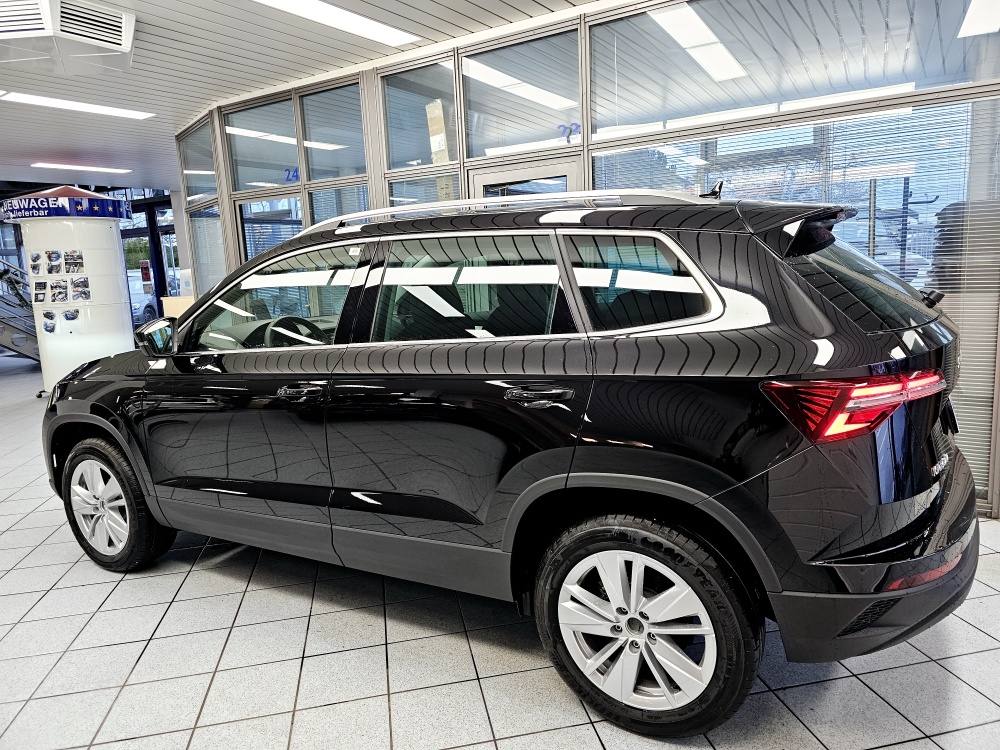 Skoda Karoq  bei Hoffmann Automobile in Wolfsburg kaufen und sofort mitnehmen - Bild 22