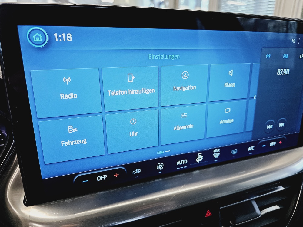 Ford Focus Turnier  bei Hoffmann Automobile in Wolfsburg kaufen und sofort mitnehmen - Bild 11