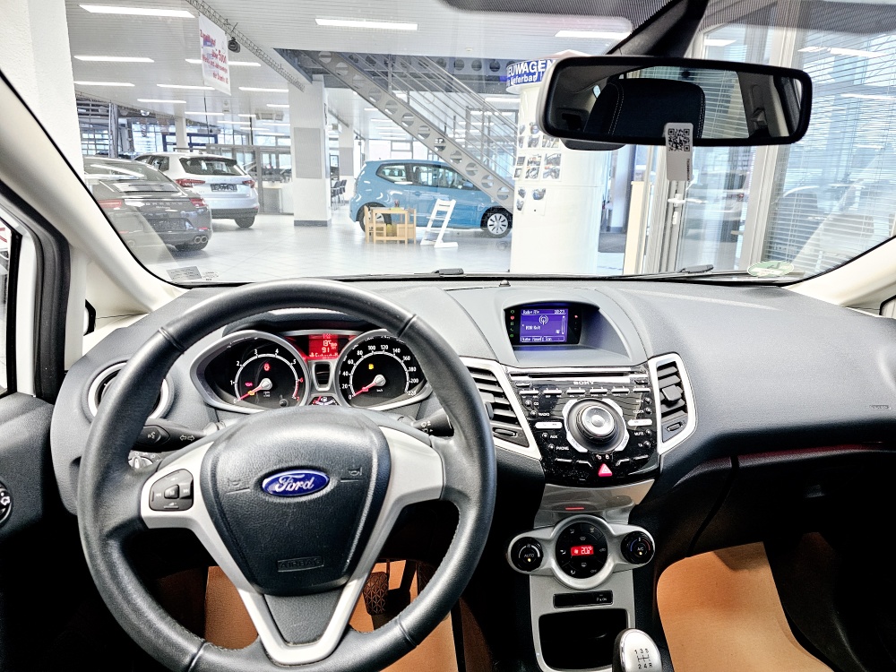 Ford Fiesta  bei Hoffmann Automobile in Wolfsburg kaufen und sofort mitnehmen - Bild 9