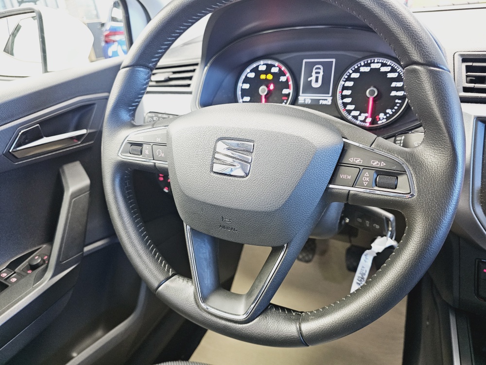Seat Arona  bei Hoffmann Automobile in Wolfsburg kaufen und sofort mitnehmen - Bild 12