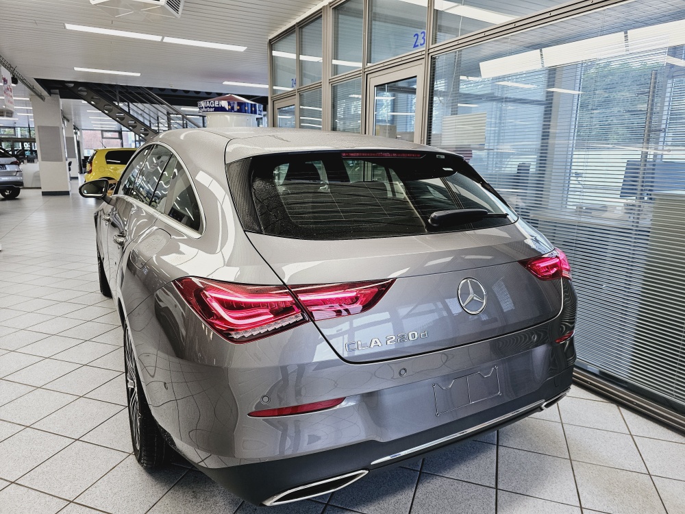 Mercedes-Benz CLA 220 Shooting Brake  bei Hoffmann Automobile in Wolfsburg kaufen und sofort mitnehmen - Bild 4