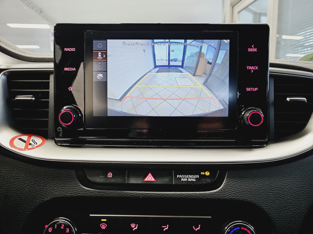Kia Ceed  bei Hoffmann Automobile in Wolfsburg kaufen und sofort mitnehmen - Bild 8