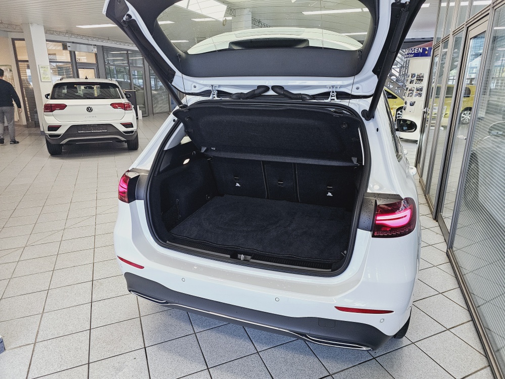 Mercedes-Benz B 200  bei Hoffmann Automobile in Wolfsburg kaufen und sofort mitnehmen - Bild 2