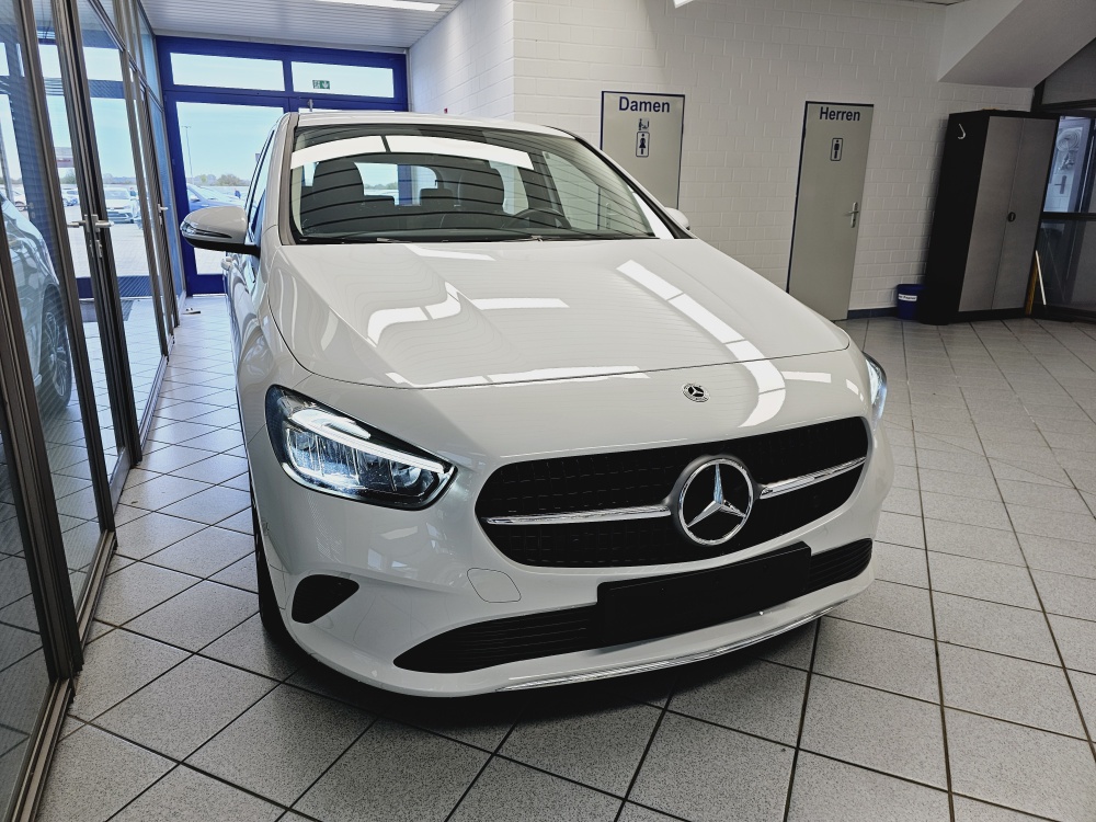 Mercedes-Benz B 200  bei Hoffmann Automobile in Wolfsburg kaufen und sofort mitnehmen - Bild 22