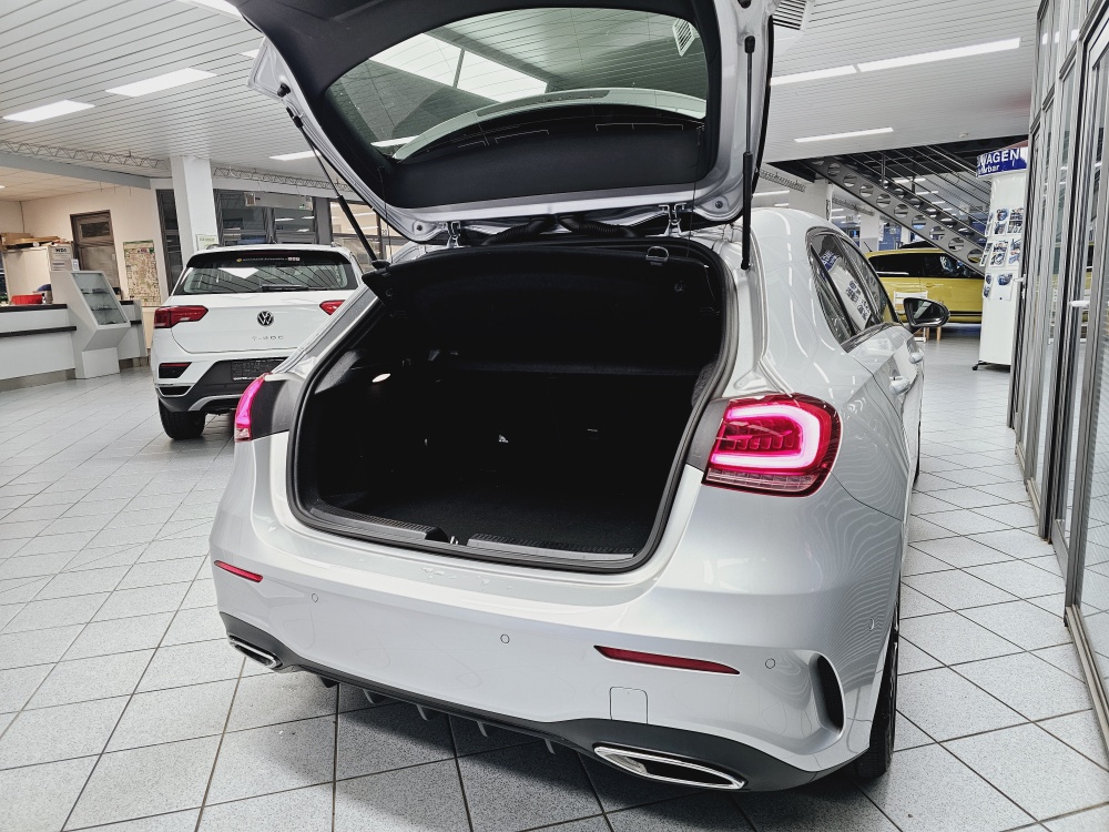 Mercedes-Benz A 200  bei Hoffmann Automobile in Wolfsburg kaufen und sofort mitnehmen - Bild 2