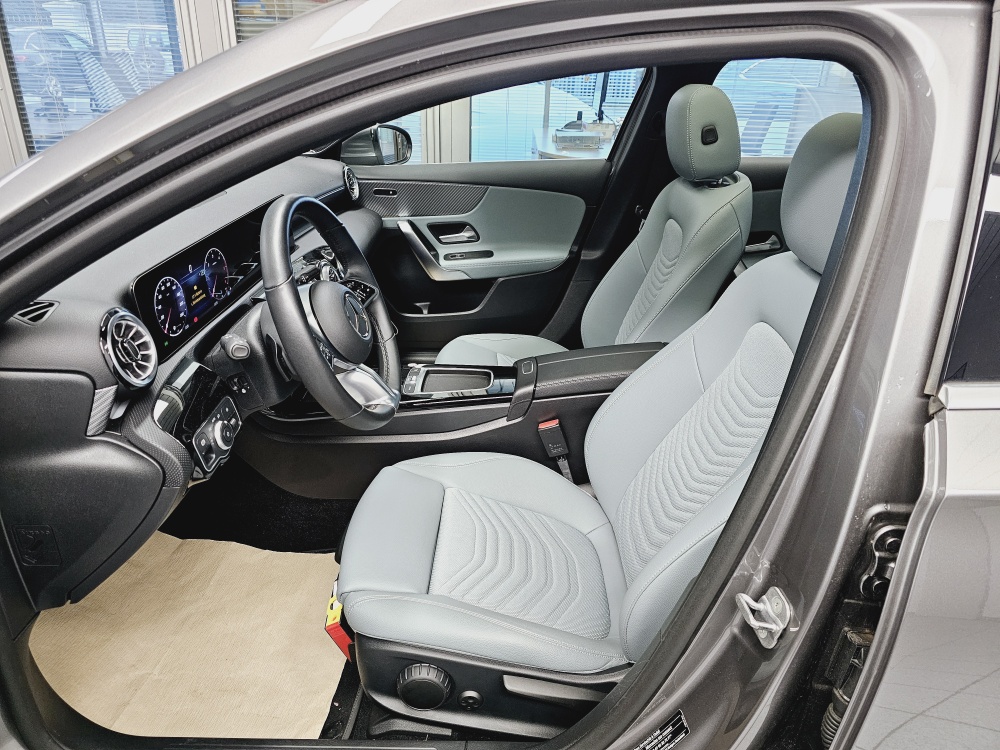 Mercedes-Benz A 220  bei Hoffmann Automobile in Wolfsburg kaufen und sofort mitnehmen - Bild 19