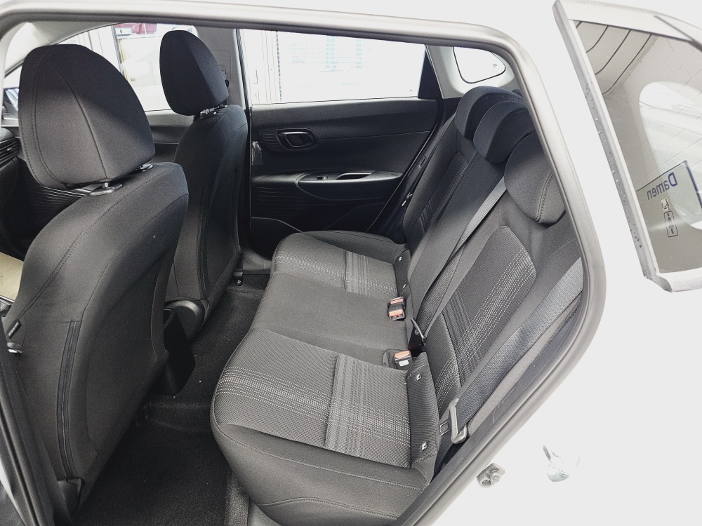 Hyundai i20  bei Hoffmann Automobile in Wolfsburg kaufen und sofort mitnehmen - Bild 4