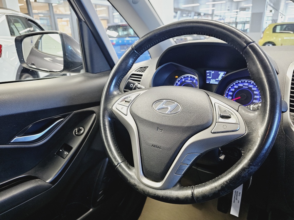 Hyundai ix20  bei Hoffmann Automobile in Wolfsburg kaufen und sofort mitnehmen - Bild 9
