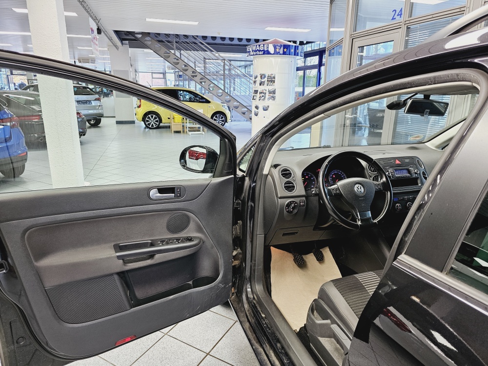 VW Golf Plus  bei Hoffmann Automobile in Wolfsburg kaufen und sofort mitnehmen - Bild 12