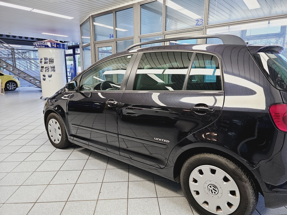 VW Golf Plus  bei Hoffmann Automobile in Wolfsburg kaufen und sofort mitnehmen - Bild 13