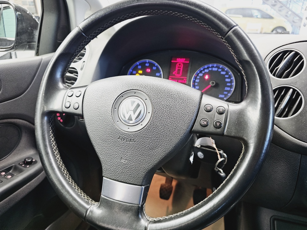 VW Golf Plus  bei Hoffmann Automobile in Wolfsburg kaufen und sofort mitnehmen - Bild 8
