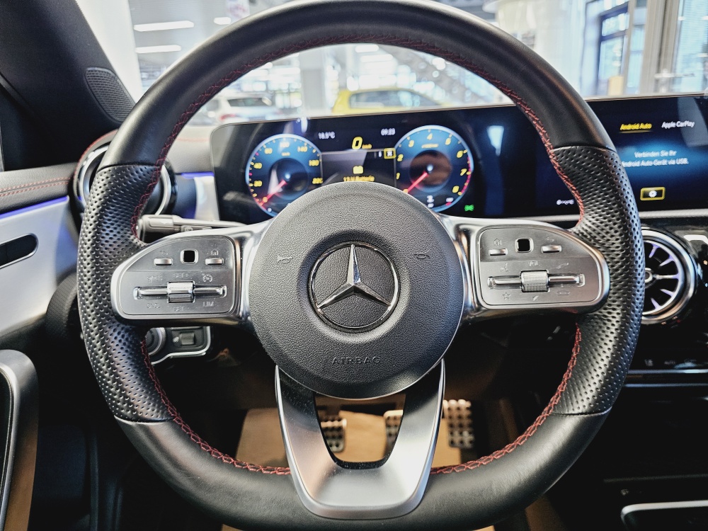 Mercedes-Benz CLA 200 Shooting Brake  bei Hoffmann Automobile in Wolfsburg kaufen und sofort mitnehmen - Bild 11