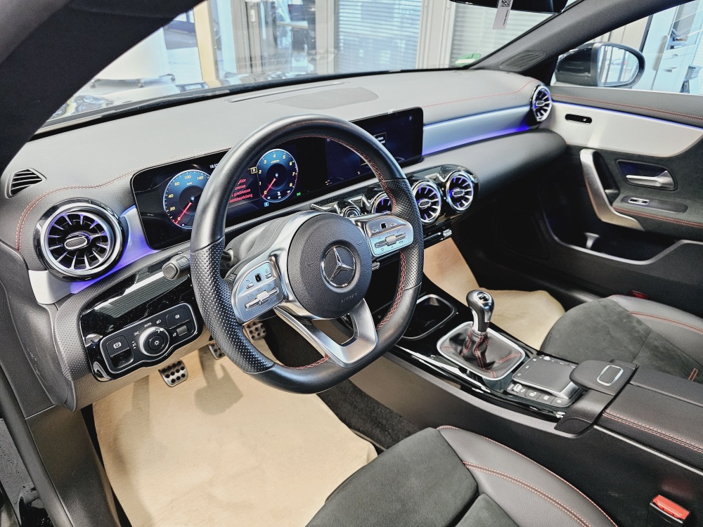 Mercedes-Benz CLA 200 Shooting Brake  bei Hoffmann Automobile in Wolfsburg kaufen und sofort mitnehmen - Bild 15
