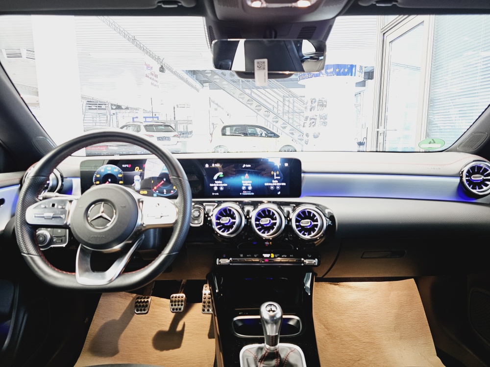 Mercedes-Benz CLA 200 Shooting Brake  bei Hoffmann Automobile in Wolfsburg kaufen und sofort mitnehmen - Bild 6
