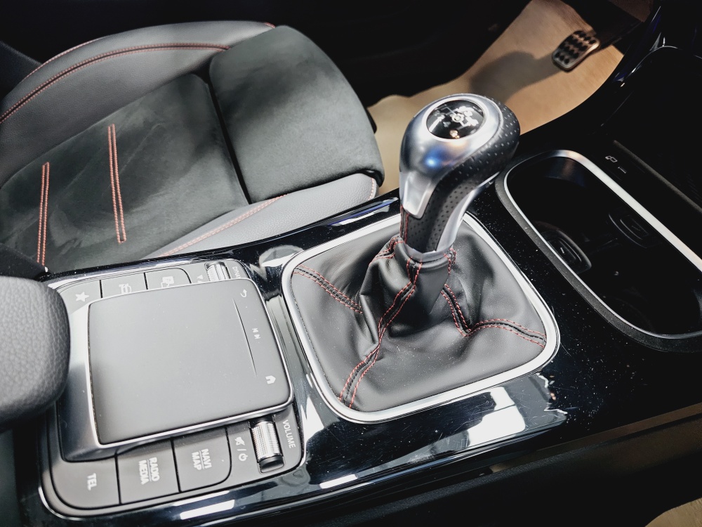 Mercedes-Benz CLA 200 Shooting Brake  bei Hoffmann Automobile in Wolfsburg kaufen und sofort mitnehmen - Bild 7
