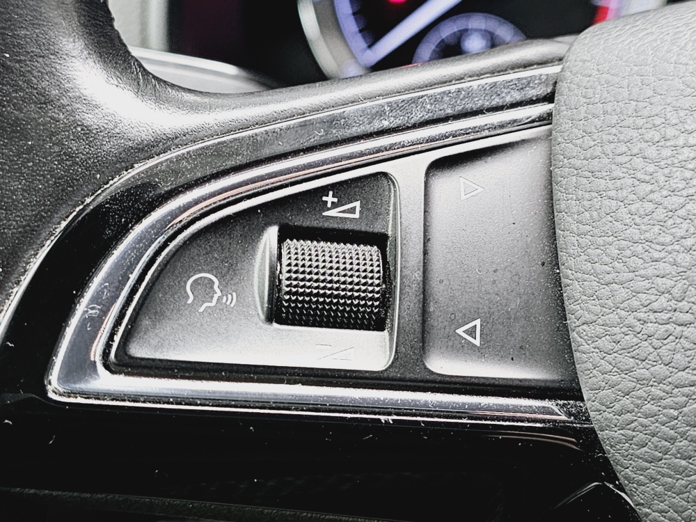 Skoda Karoq  bei Hoffmann Automobile in Wolfsburg kaufen und sofort mitnehmen - Bild 11