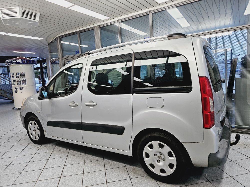 Peugeot Partner  bei Hoffmann Automobile in Wolfsburg kaufen und sofort mitnehmen - Bild 14