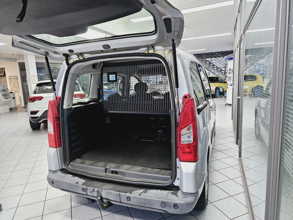 Peugeot Partner  bei Hoffmann Automobile in Wolfsburg kaufen und sofort mitnehmen - Bild 2