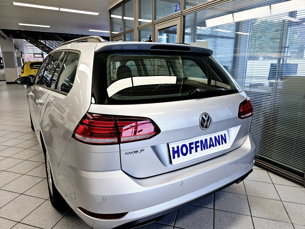 VW Golf Variant  bei Hoffmann Automobile in Wolfsburg kaufen und sofort mitnehmen - Bild 4