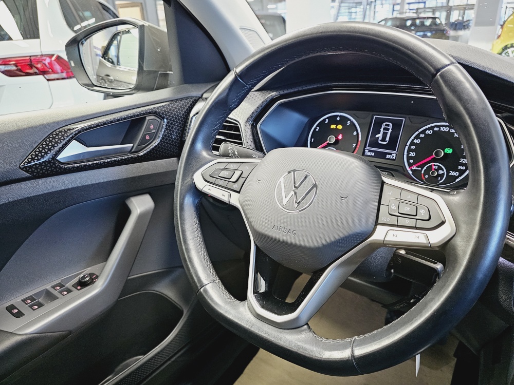 VW T-Cross  bei Hoffmann Automobile in Wolfsburg kaufen und sofort mitnehmen - Bild 14