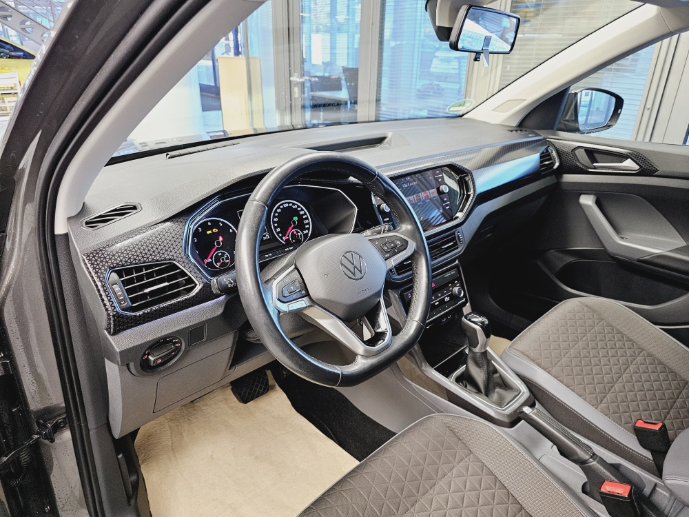 VW T-Cross  bei Hoffmann Automobile in Wolfsburg kaufen und sofort mitnehmen - Bild 18