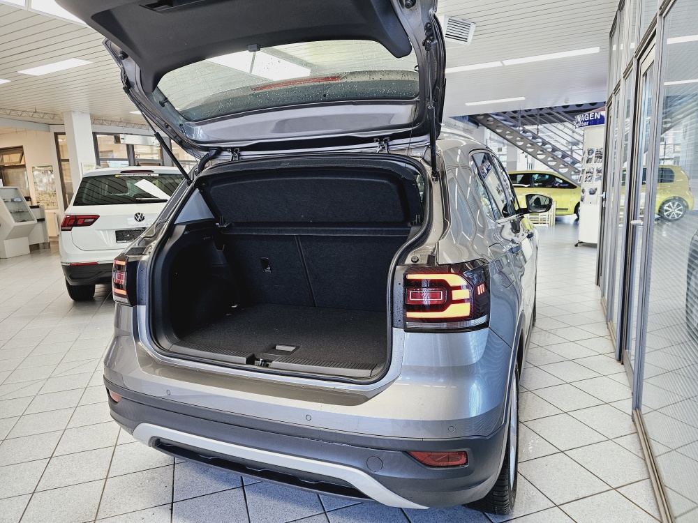 VW T-Cross  bei Hoffmann Automobile in Wolfsburg kaufen und sofort mitnehmen - Bild 2