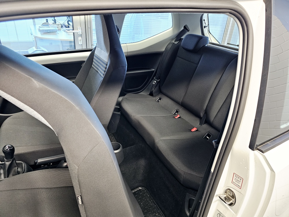 VW up!  bei Hoffmann Automobile in Wolfsburg kaufen und sofort mitnehmen - Bild 4
