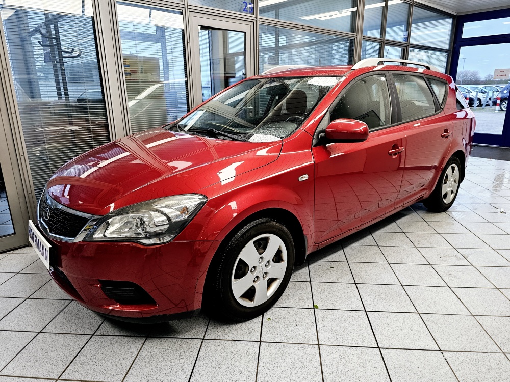 Kia Ceed  für nur 4.900,- € bei Hoffmann Automobile in Wolfsburg kaufen und sofort mitnehmen