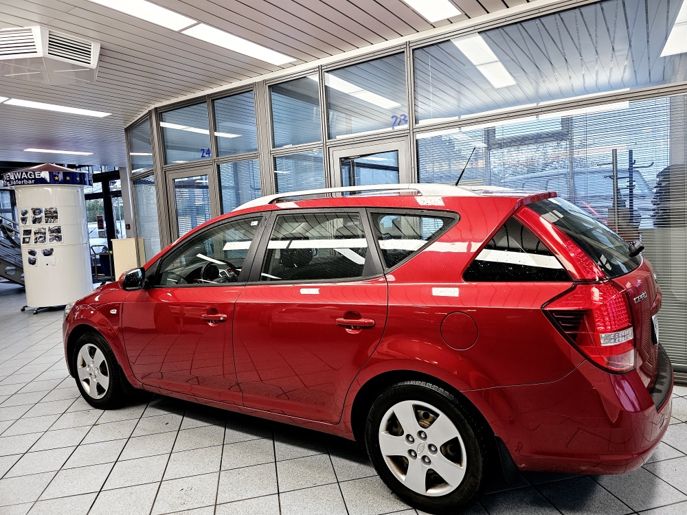 Kia Ceed  bei Hoffmann Automobile in Wolfsburg kaufen und sofort mitnehmen - Bild 13