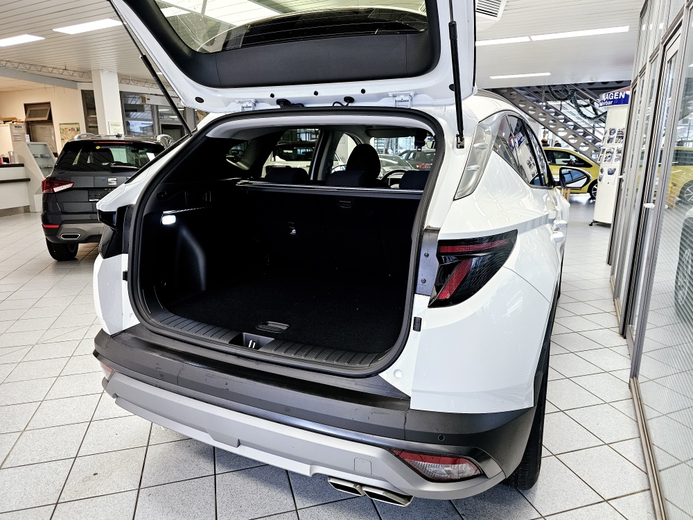 Hyundai Tucson  bei Hoffmann Automobile in Wolfsburg kaufen und sofort mitnehmen - Bild 2