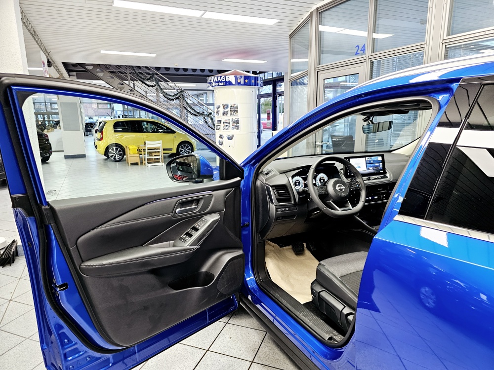 Nissan Qashqai  bei Hoffmann Automobile in Wolfsburg kaufen und sofort mitnehmen - Bild 22