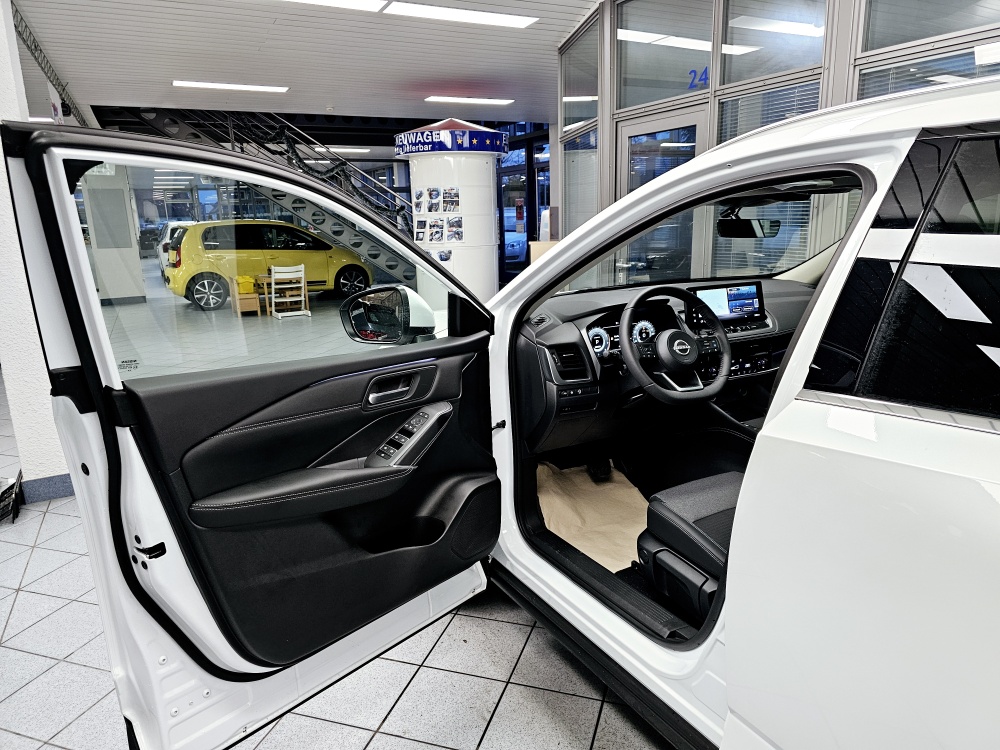 Nissan Qashqai  bei Hoffmann Automobile in Wolfsburg kaufen und sofort mitnehmen - Bild 22