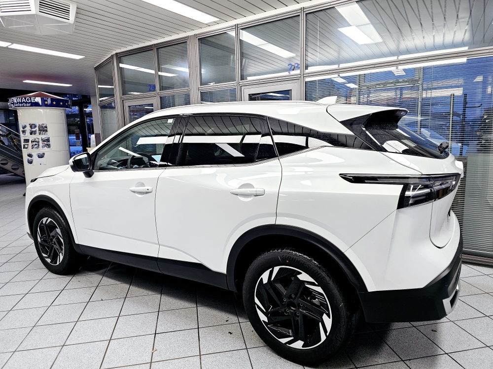 Nissan Qashqai  bei Hoffmann Automobile in Wolfsburg kaufen und sofort mitnehmen - Bild 23
