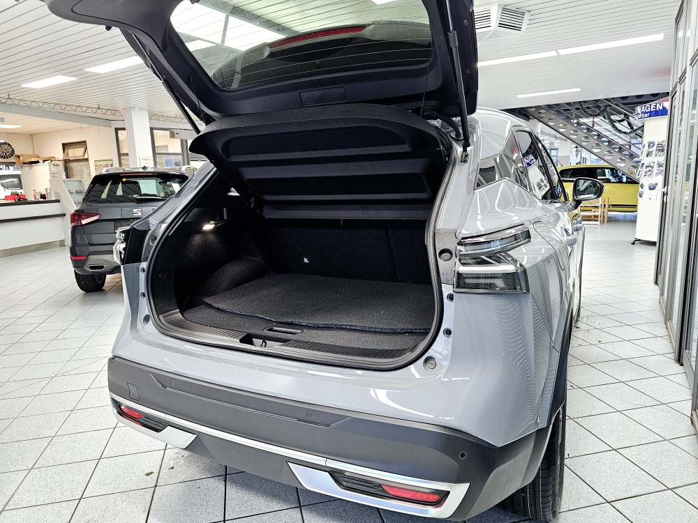 Nissan Qashqai  bei Hoffmann Automobile in Wolfsburg kaufen und sofort mitnehmen - Bild 2