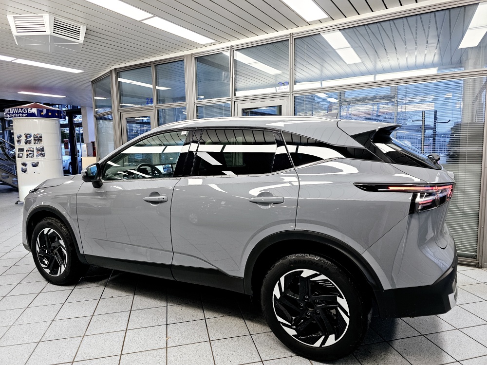Nissan Qashqai  bei Hoffmann Automobile in Wolfsburg kaufen und sofort mitnehmen - Bild 22
